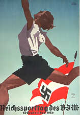 La <i>Bund Deutscher Madel</i> (Liga de Jóvenes Alemanas) del Partido Nazi, una rama de la Juventud Hitleriana, entrenaba a las jóvenes para desempeñarse como futuras madres y amas de casa físicamente aptas. Este póster data de septiembre de 1934.