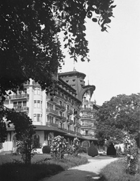 Hotel Royal, sede de la Conferencia de Evian sobre refugiados judíos de la Alemania nazi. Evian-les-Bains, Francia, julio de 1938.