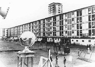 Drancy: A Concentration Camp In Paris 1941-44 [1994]