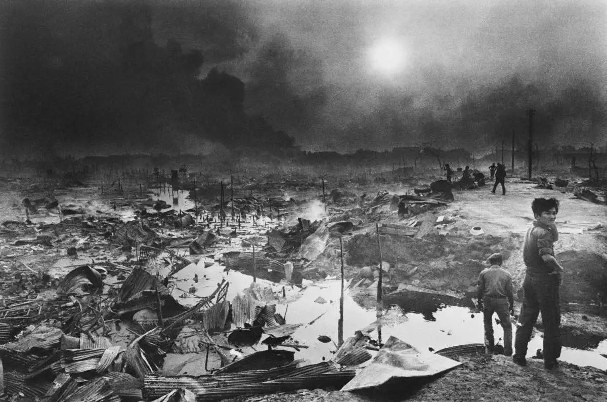 https://www.ushmm.org/adaptivemedia/rendition?id=1b3c3a717b8bfda7a817d58495510d42427972be&op=webp&wd=1200