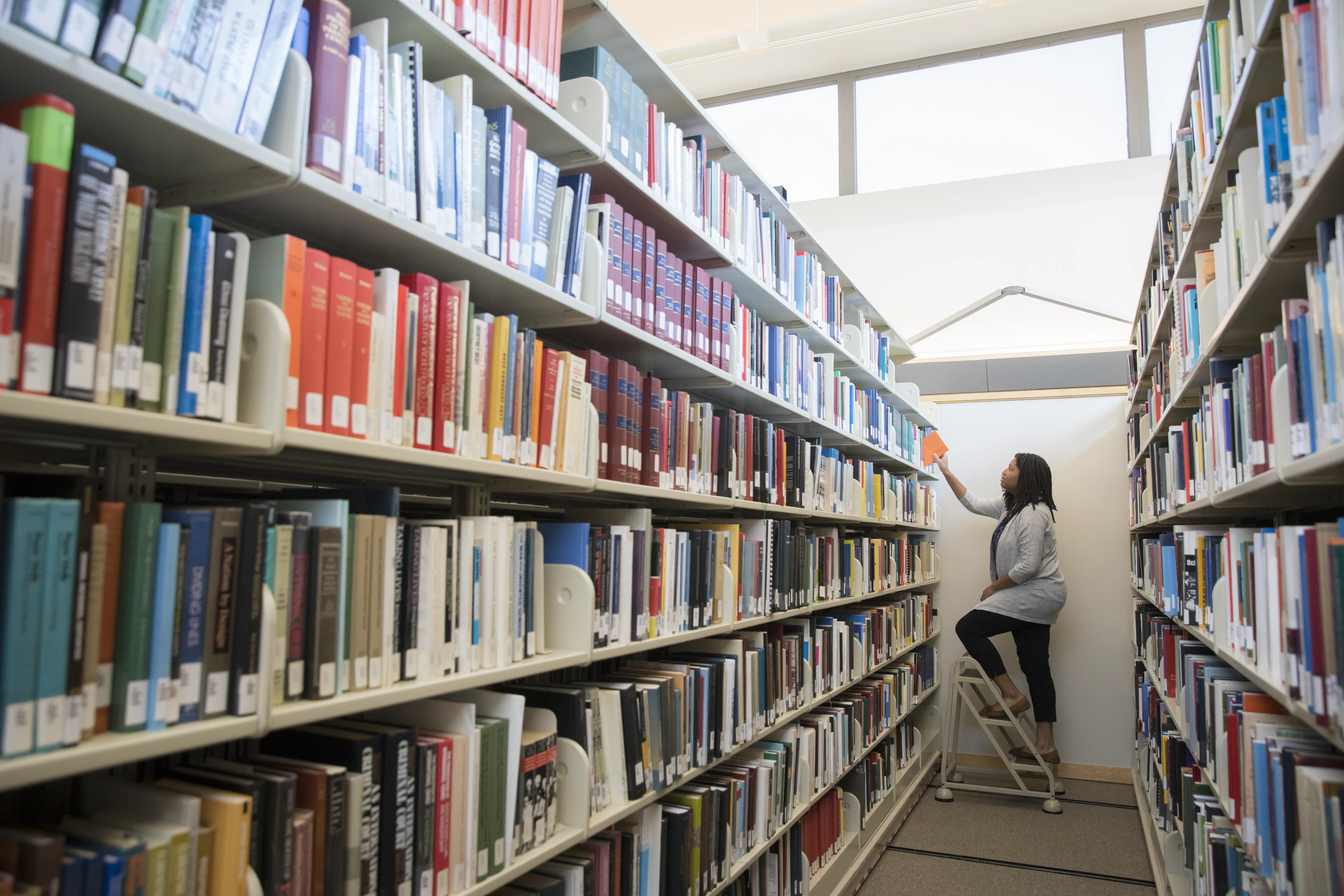 research books on holocaust