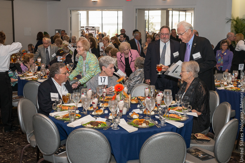 what_you_do_matters_2015_luncheon_268
