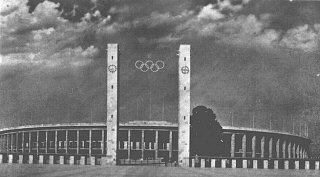 Vista del Estadio Olímpico, eje del Campo Deportivo...