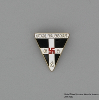 2006.103.3, National socialist frauenschaft (women’s organization) pin, Cayla DuChene Houston Collection