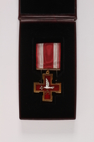 2013.503.1.2 a-b front
Life Saving Cross with a striped ribbon and presentation box awarded to a Lithuanian rescuer

Click to enlarge