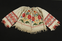 1989.319.5 front
Shirt worn by a Romanian Romani woman

Click to enlarge
