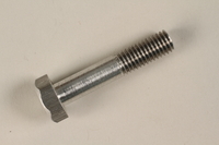 1990.203.2 front
Aluminum bolt found in a tunnel at Nordhausen by a US soldier

Click to enlarge