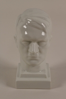 2008.242.8 front
Miniature porcelain bust of Adolf Hitler

Click to enlarge