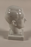 2008.242.8 left side
Miniature porcelain bust of Adolf Hitler

Click to enlarge