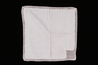 2009.117.9 front
Embroidered white handkerchief with crocheted border brought with a Polish Jewish emigre

Click to enlarge