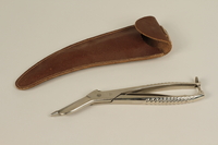 1990.88.10_a-b front
Medical scissors and case

Click to enlarge