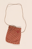 2008.228.6 front
Red drawstring pouch used in the Warsaw ghetto

Click to enlarge