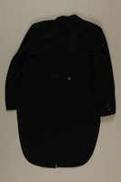 2006.19.45 back
Black hunt tail coat owned by a German Jewish businessman in Shanghai

Click to enlarge