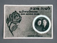 2003.174.4 front
Rosh Hashanah card with a photo of a young couple received by a Jewish couple in Neu Freimann dp camp

Click to enlarge