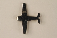 2005.367.17 front
Lapel pin of an airplane

Click to enlarge