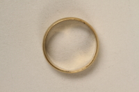 2005.546.4 front
Engraved gold wedding band that belonged to a German Jewish refugee

Click to enlarge