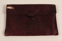 2002.436.3 front
Red leather pouch used by a Czech Jewish inmate in Theresienstadt

Click to enlarge