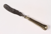 2012.493.2 left
Henckels table knife with a scalloped edge brought with German Jewish prewar refugee

Click to enlarge