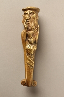 2016.184.629 front
Brass nutcracker in the shape of Fagin

Click to enlarge
