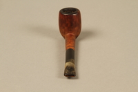 2012.427.3 back
Barling’s briar wood straight billiard pipe used by American soldier and liberator

Click to enlarge