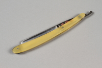 2017.263.7 a side b
Straight razor with clear plastic handle

Click to enlarge