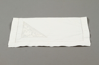 2018.99.3 f front
Set of linen napkins

Click to enlarge