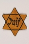 Star of David badge with Juif printed in the center