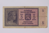 1992.221.10 back
Czechoslovakia, 5 [funf] kronen note

Click to enlarge